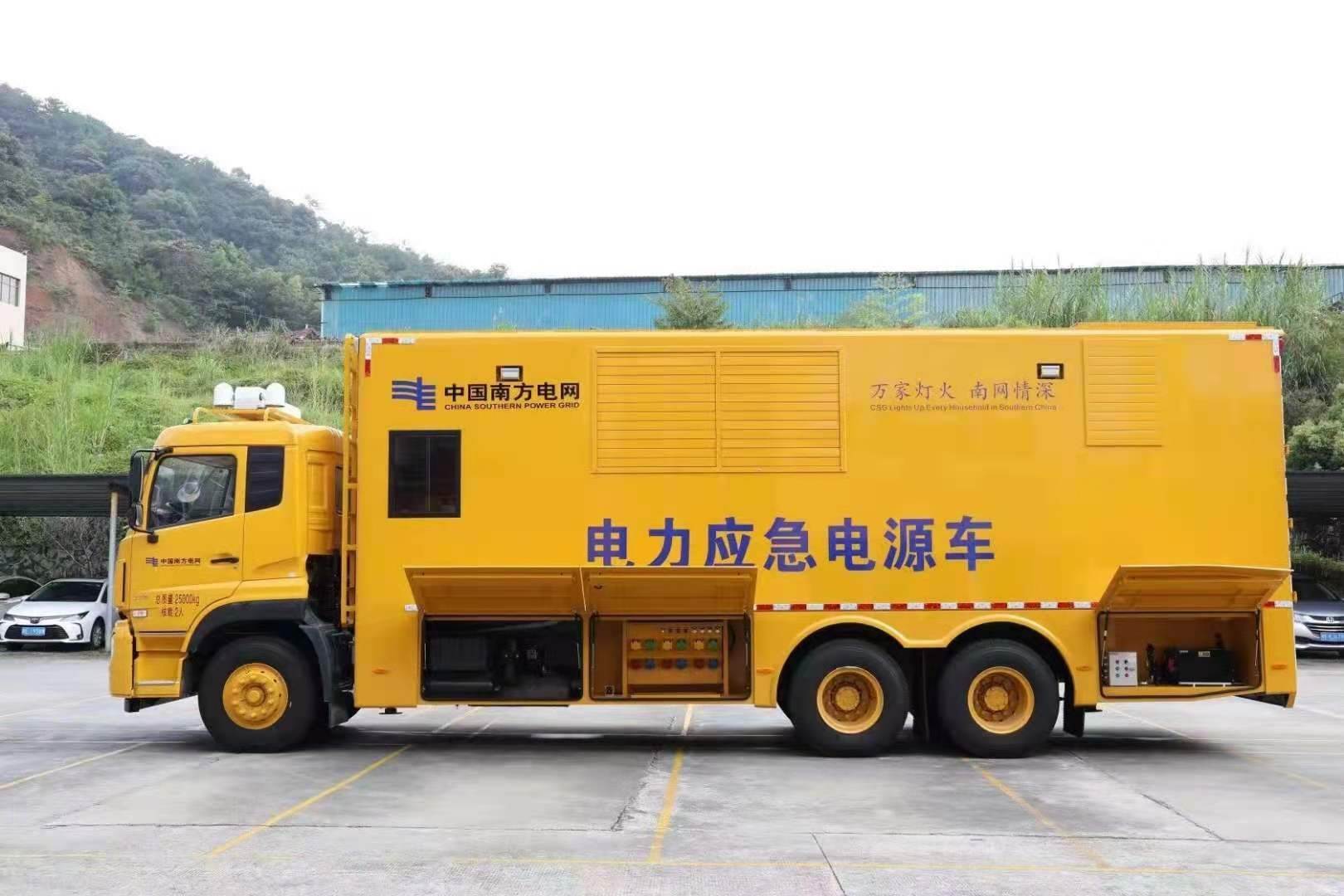 罗甸安康大型柴油发电机发电车UPS电源出租租赁